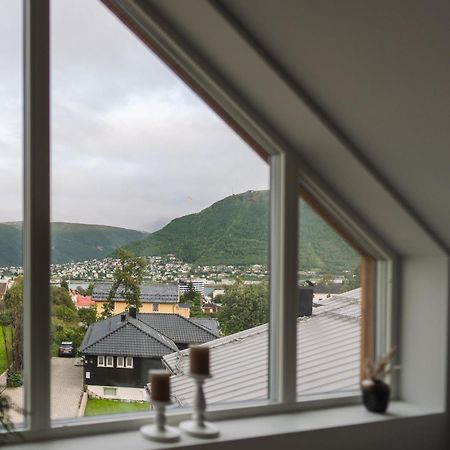 Modern Villas In Plush Town Tromso Exterior photo