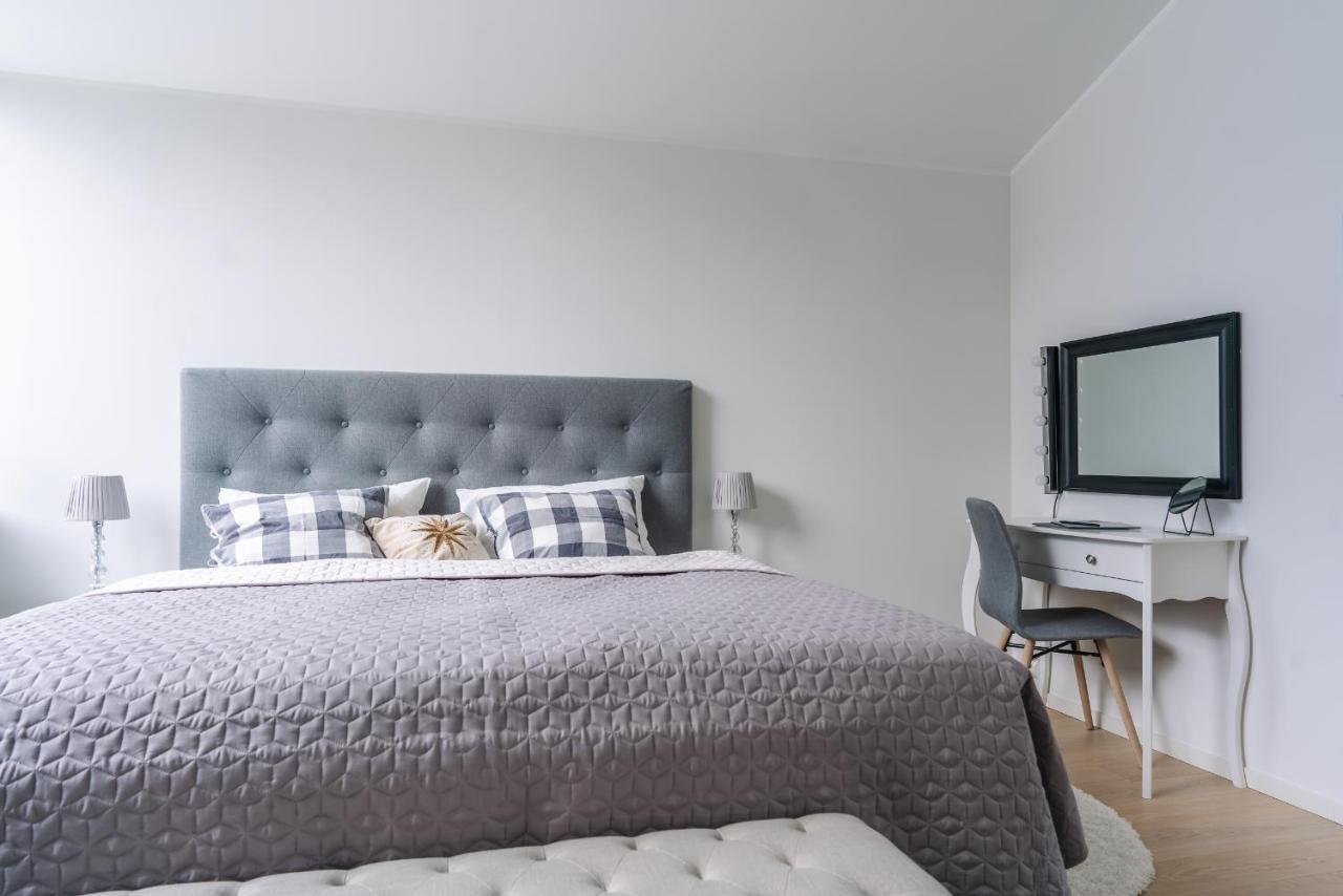 Modern Villas In Plush Town Tromso Exterior photo